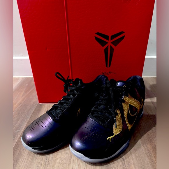 Zoom Kobe 5 GS 'Year of the Mamba-Eggplant' - Picture 1 of 8